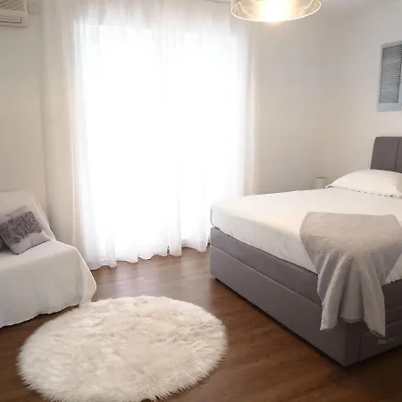 Igor Apartman Makarska
