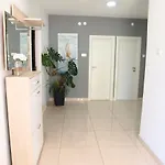 Igor Апартаменти *