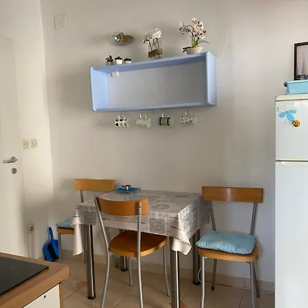 Apartment Igor Makarska